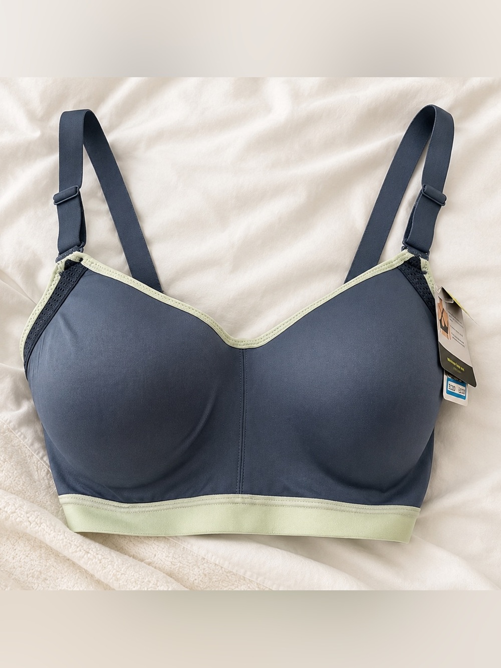 Wacoal Navy & Mint Ultra Support Full Coverage Sports Bra | Size 34DDD